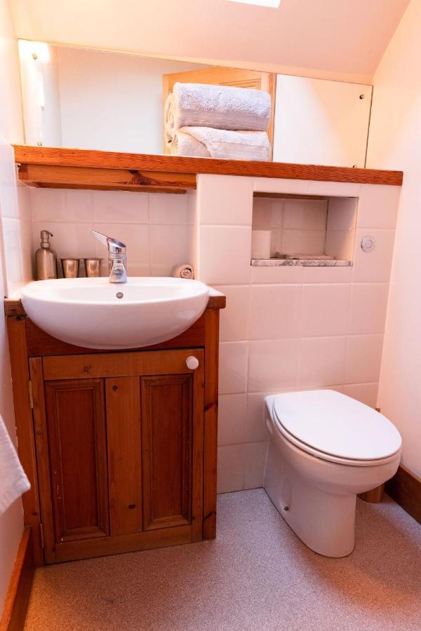 Schoolhouse Bed & Breakfast บัลลาเทอร์ ภายนอก รูปภาพ