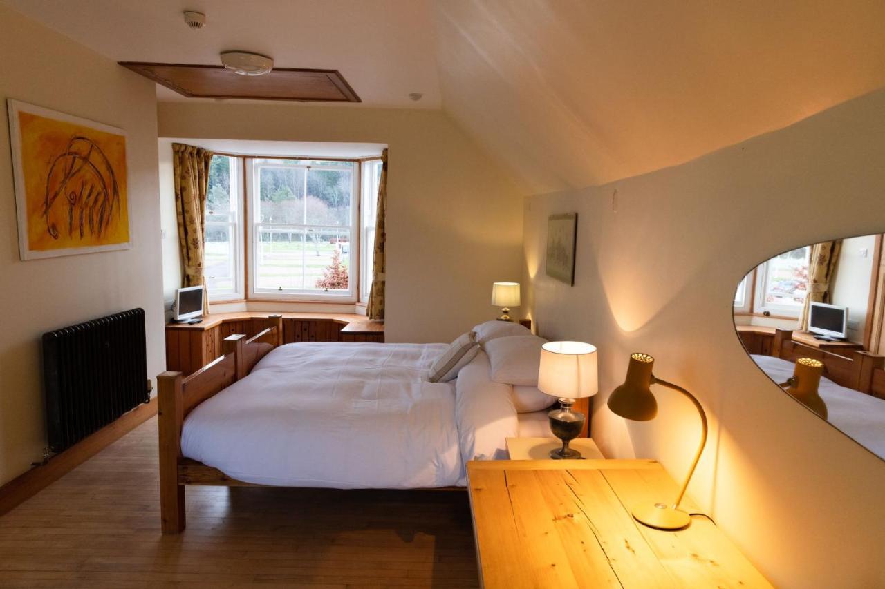 Schoolhouse Bed & Breakfast บัลลาเทอร์ ภายนอก รูปภาพ