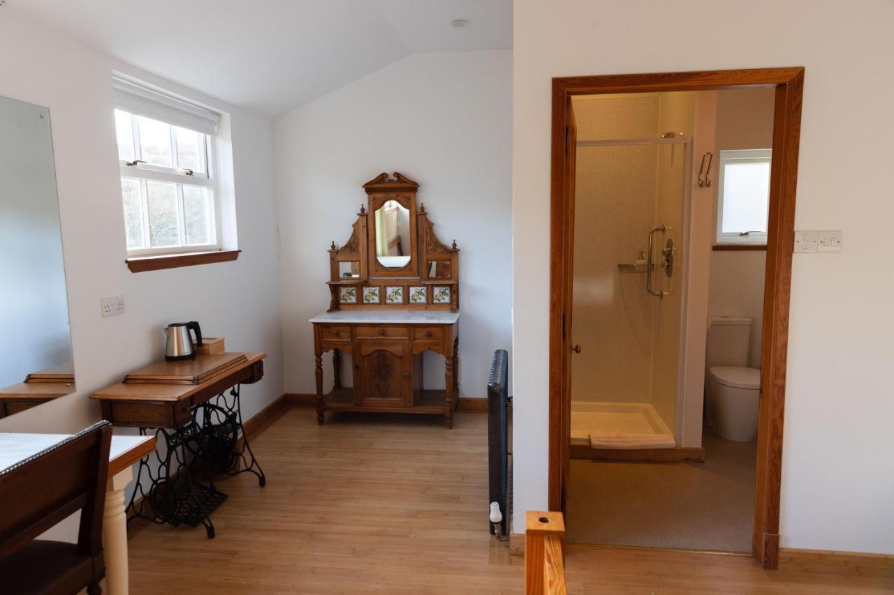 Schoolhouse Bed & Breakfast บัลลาเทอร์ ภายนอก รูปภาพ