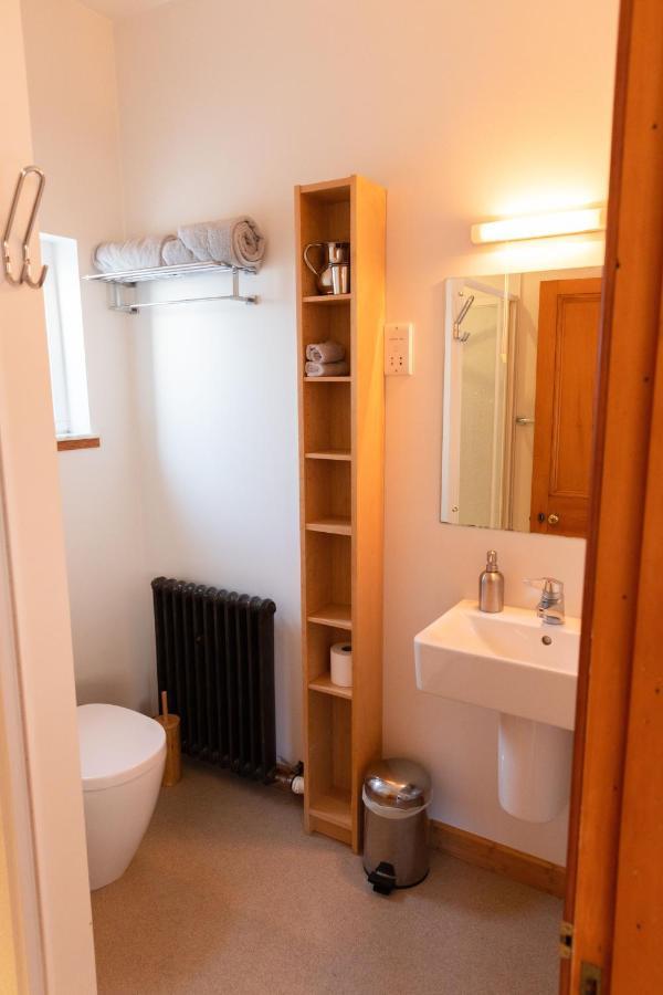 Schoolhouse Bed & Breakfast บัลลาเทอร์ ภายนอก รูปภาพ